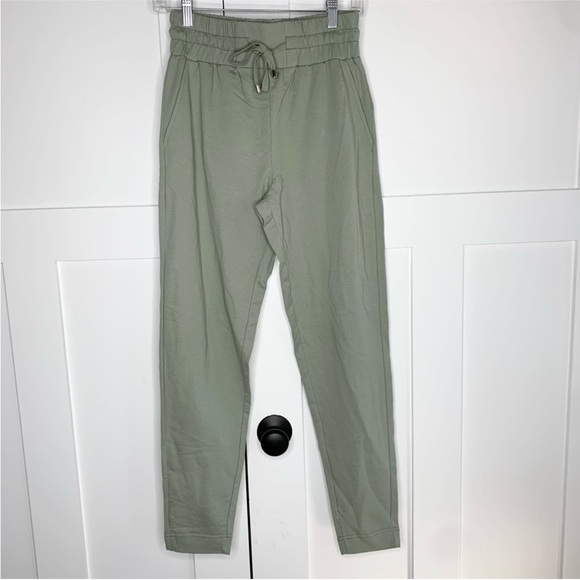 Ted Baker Joggers - Picture 3 of 4
